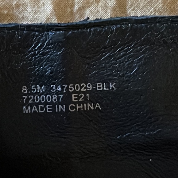 Frye ankle bootie leather 8.5 - Picture 6 of 7